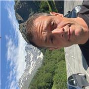 Madrelingua serio e competente per lezioni individuali o piccoli gruppi